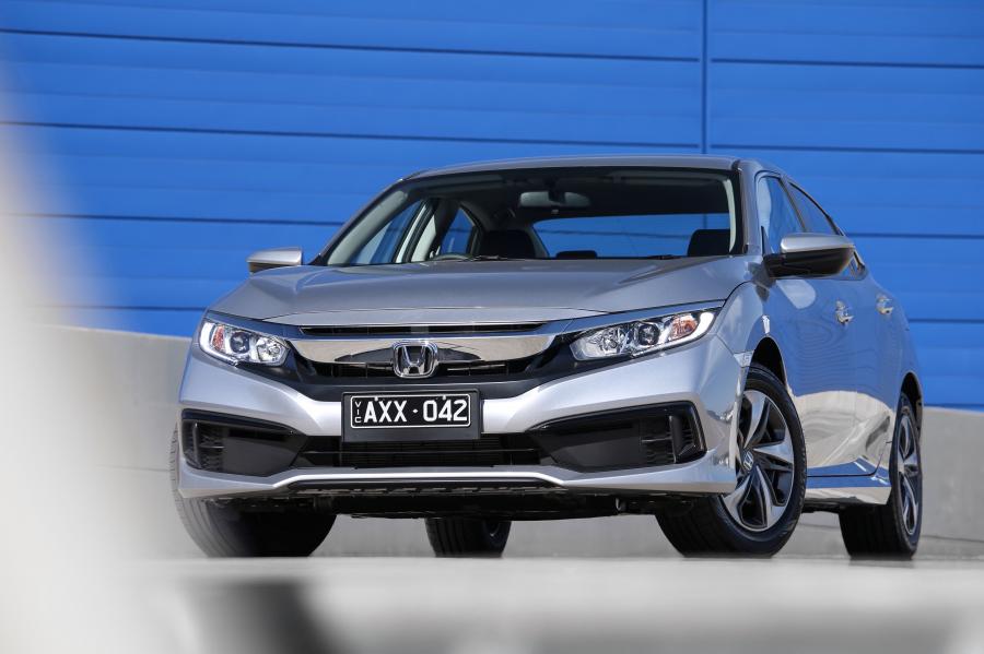  Honda Civic VTi Sedan (FC) 2019 года  (AU) (фото 20 из 35)